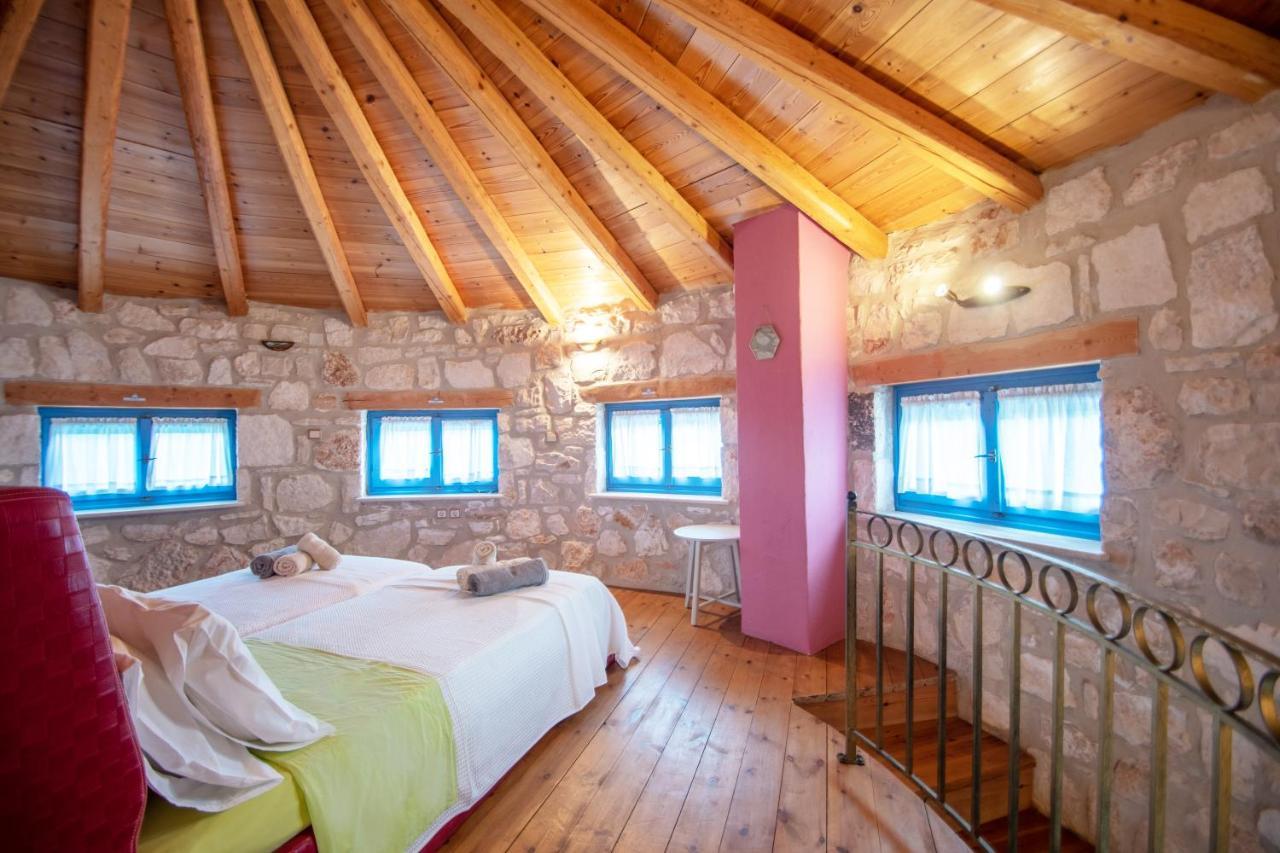 Valory'S Houses - The Tower Vasilikos  Bagian luar foto